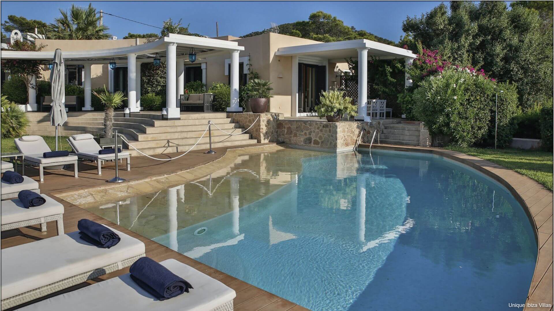  - CAN ICARUS - Cala Moli - 6 Bedrooms 