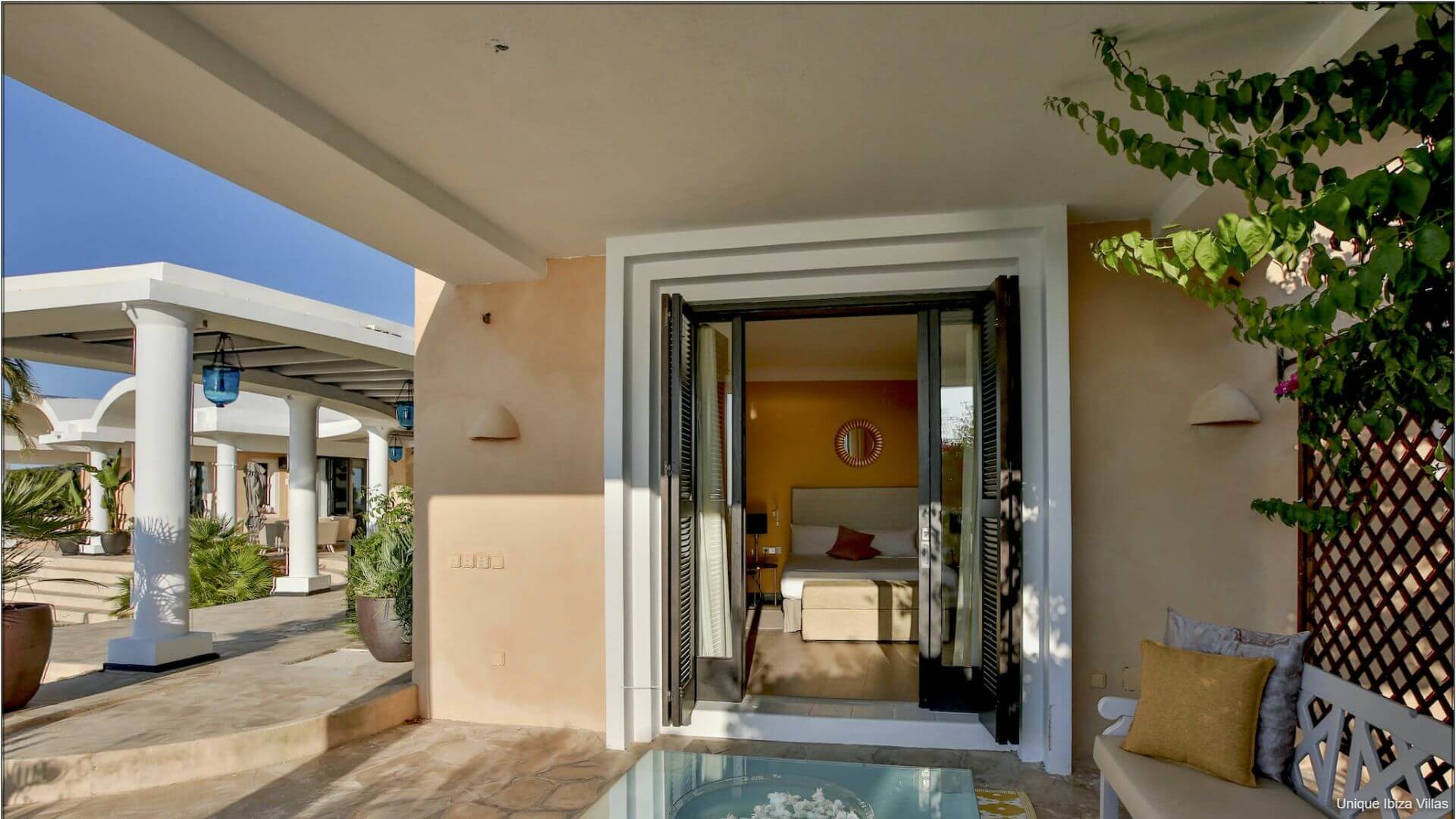  - CAN ICARUS - Cala Moli - 6 Bedrooms 