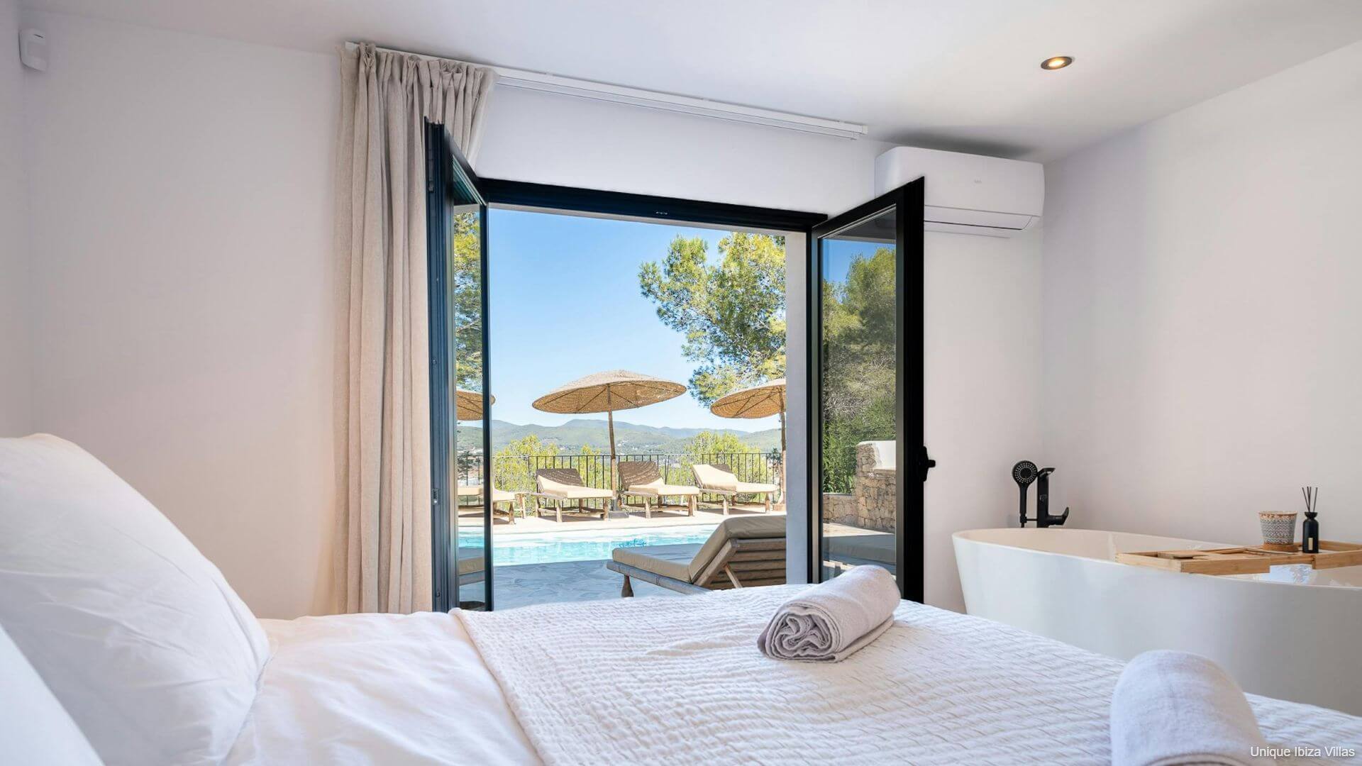  CASA DEL SUSURRO - 4 Bedrooms - Near Cala Llonga