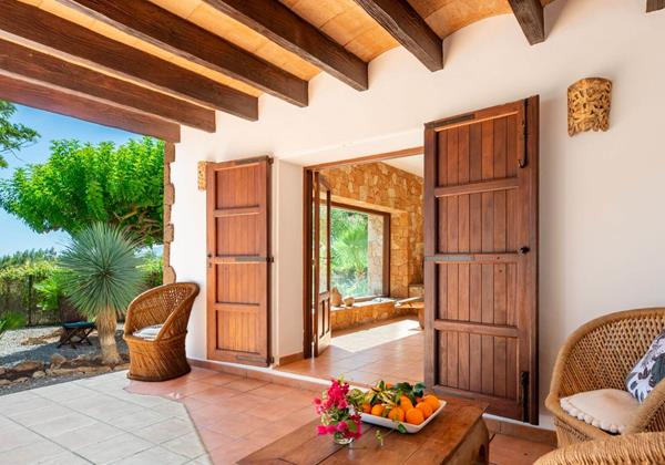 Can Joan Simona 009 Min