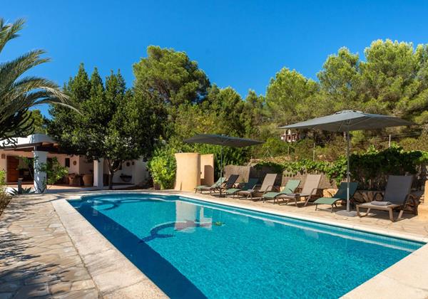 Can Joan Simona 021 Min