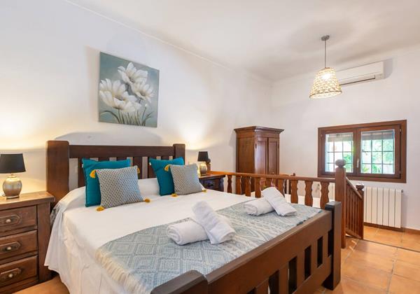 Can Joan Simona 028 Min