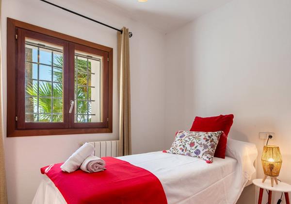 Can Joan Simona 041 Min