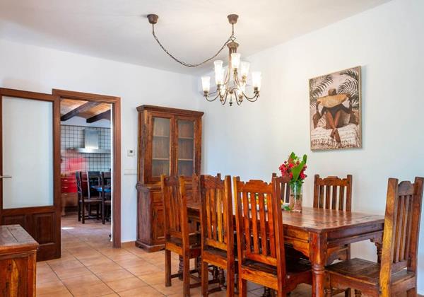 Can Joan Simona 052 Min