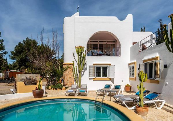 Cerca Santa Eulalia 06