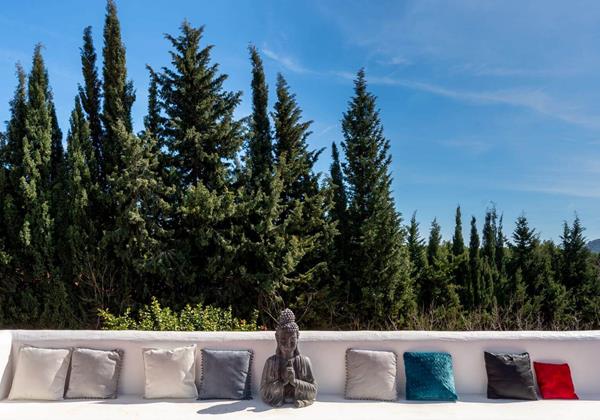 Cerca Santa Eulalia 18