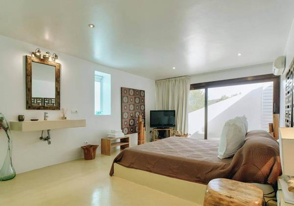 Cana Milene 16072025 060254703