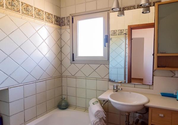 Villa Almendros Ibiza 33 Min