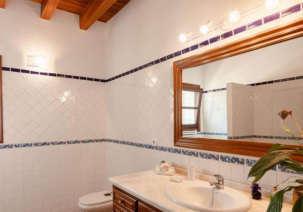 Villa Can Curreu3 60