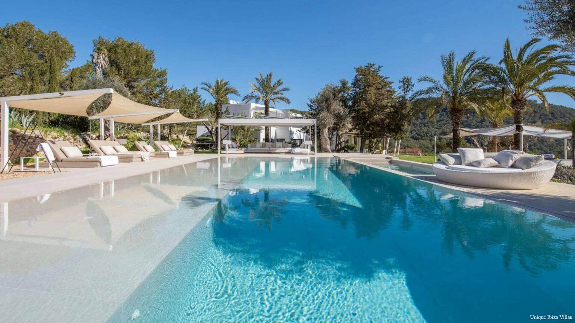  - VILLA OASIS - 5 Bedrooms - Near Ibiza Town & Salinas beach