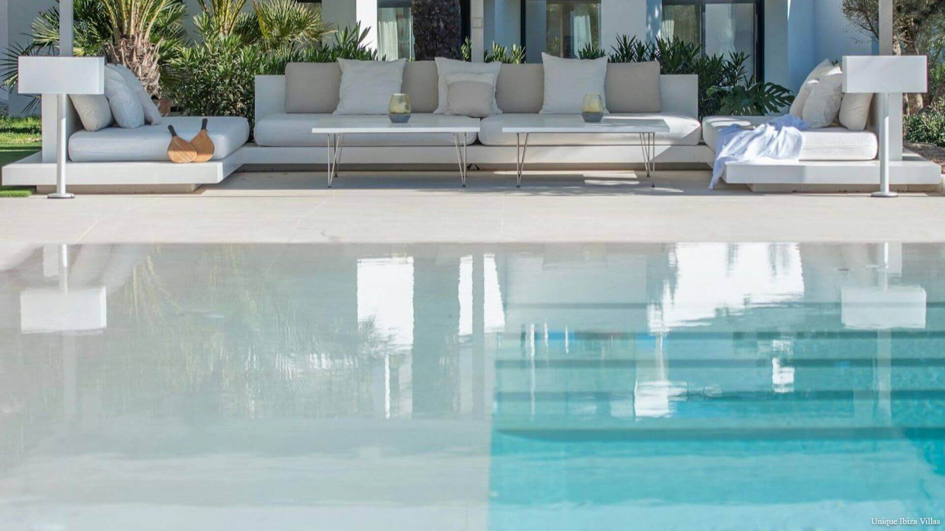  - VILLA OASIS - 5 Bedrooms - Near Ibiza Town & Salinas beach