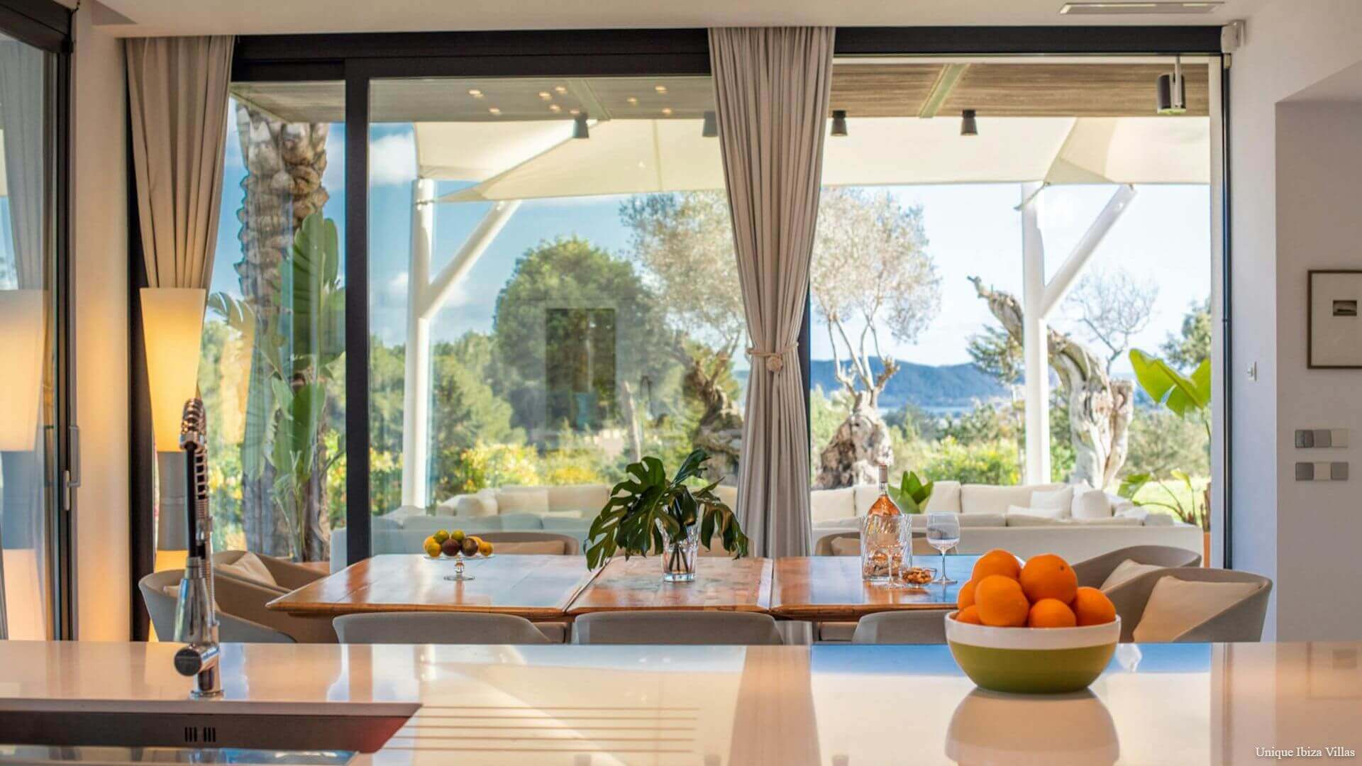  - VILLA OASIS - 5 Bedrooms - Near Ibiza Town & Salinas beach