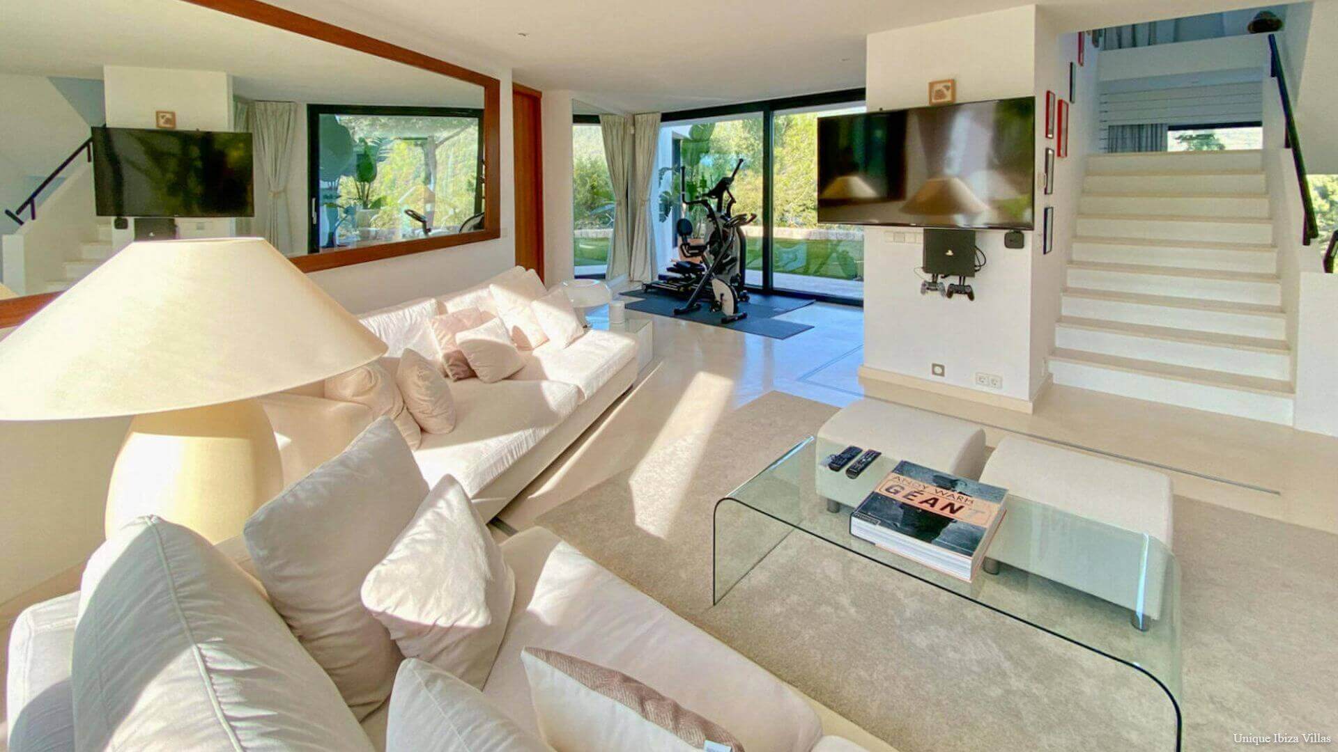  - VILLA OASIS - 5 Bedrooms - Near Ibiza Town & Salinas beach