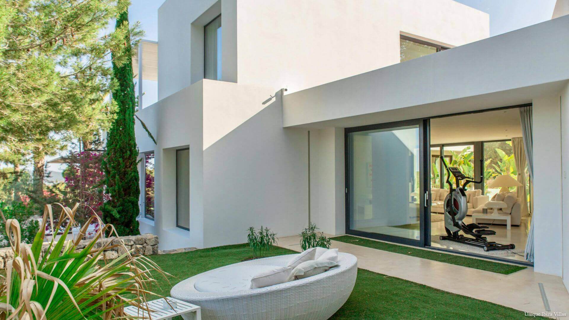  - VILLA OASIS - 5 Bedrooms - Near Ibiza Town & Salinas beach