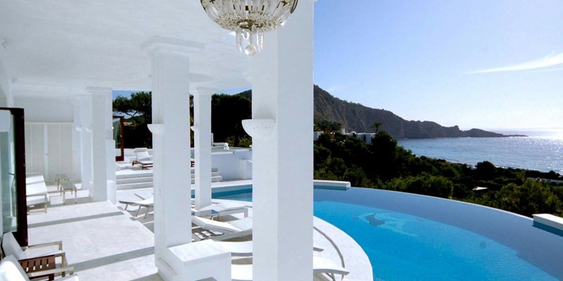 Cala Jondal Exclusive Hq6