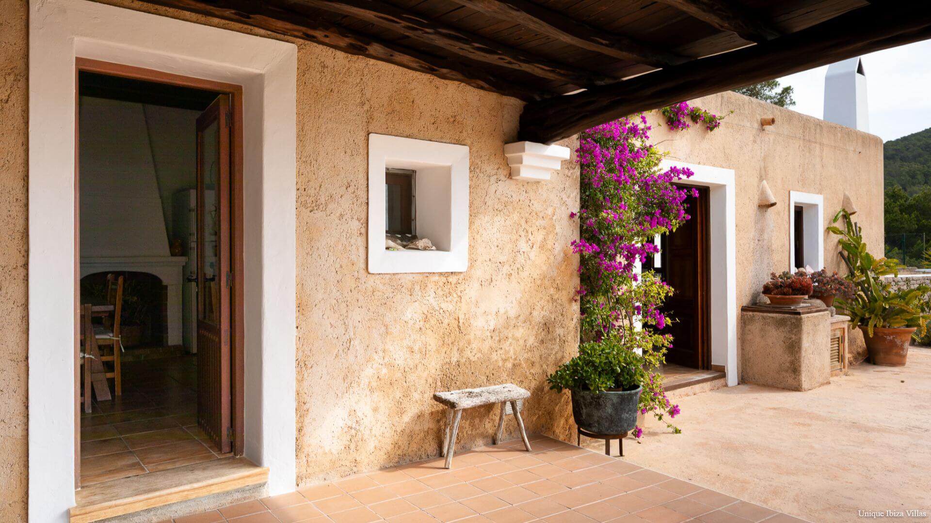  - VILLA ROMERO I - 3 Bedrooms  - Near Cala d'Hort & Es Cubells village