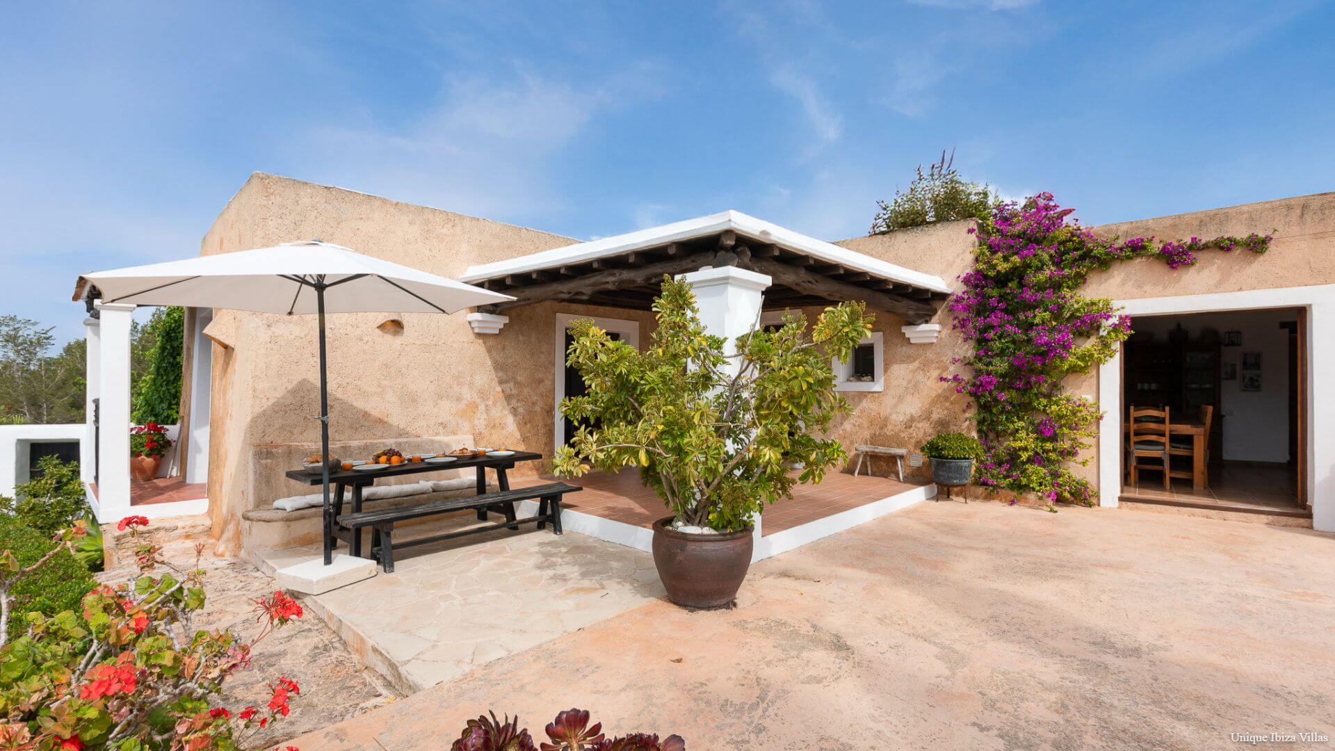  - VILLA ROMERO I - 3 Bedrooms  - Near Cala d'Hort & Es Cubells village
