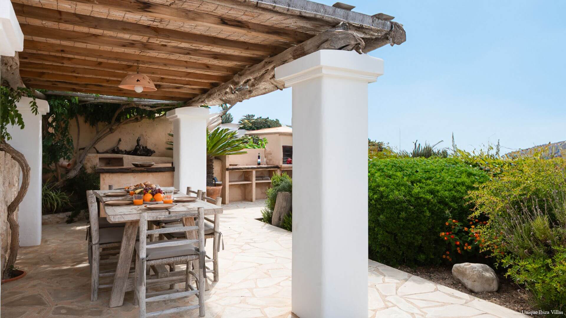  - VILLA ROMERO I - 3 Bedrooms  - Near Cala d'Hort & Es Cubells village