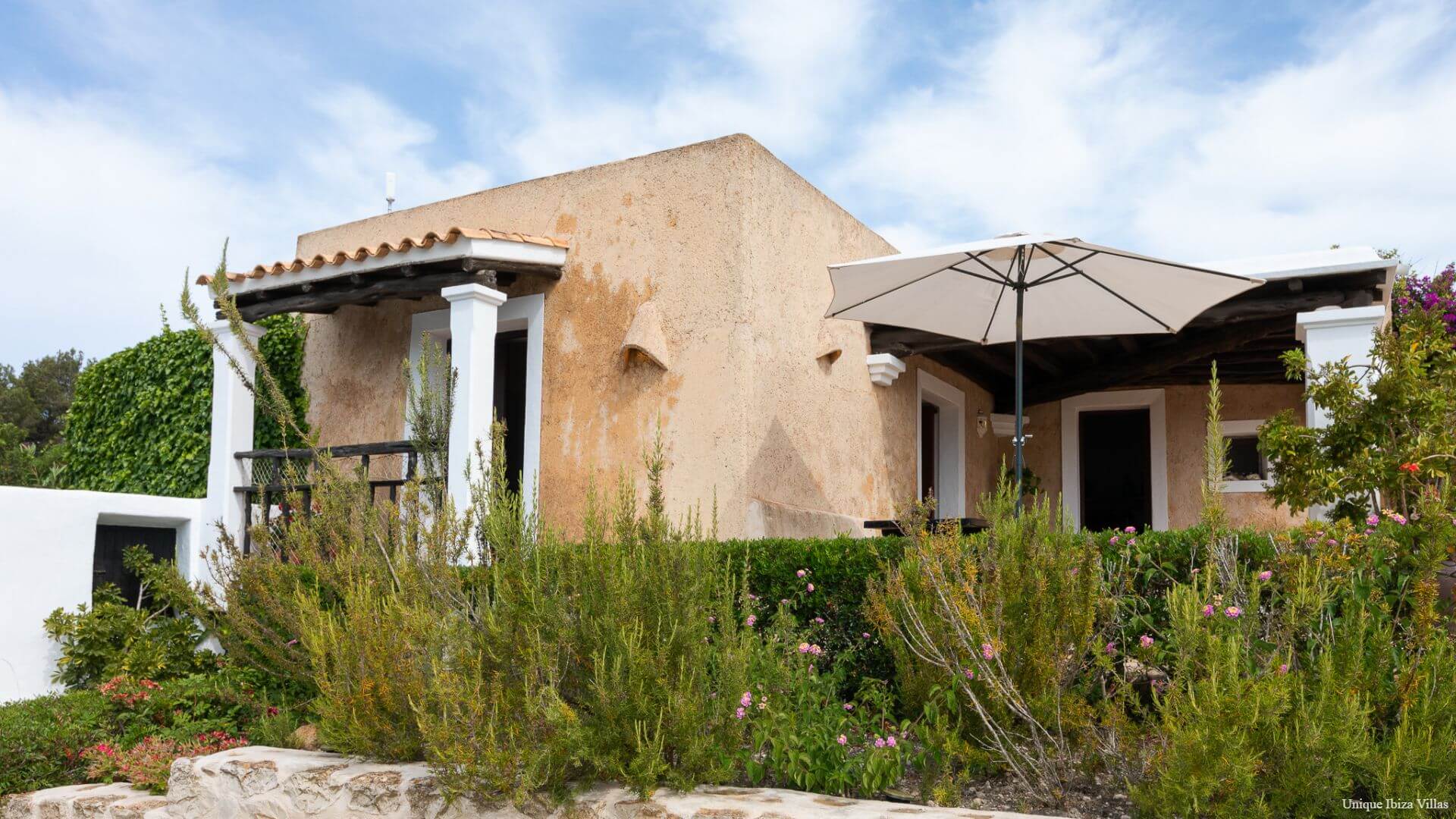  - VILLA ROMERO I - 3 Bedrooms  - Near Cala d'Hort & Es Cubells village