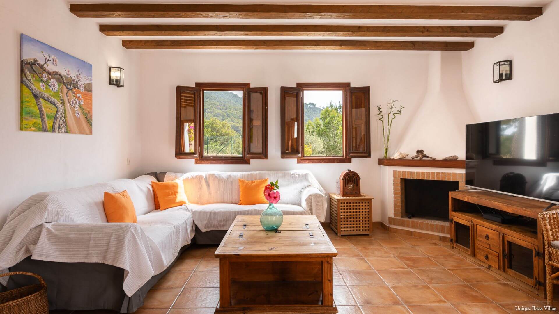  - VILLA ROMERO I - 3 Bedrooms  - Near Cala d'Hort & Es Cubells village