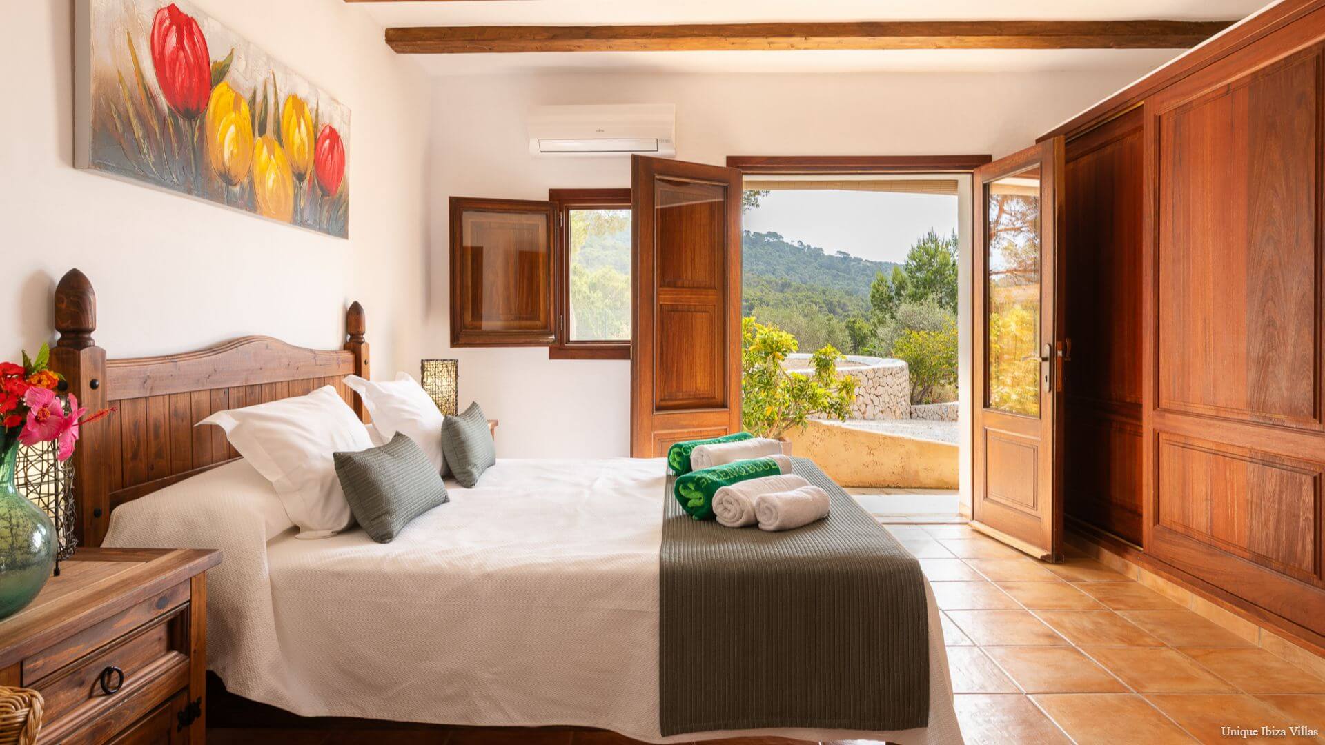  - VILLA ROMERO I - 3 Bedrooms  - Near Cala d'Hort & Es Cubells village