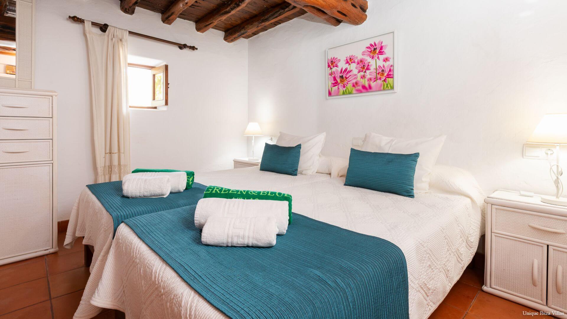  - VILLA ROMERO I - 3 Bedrooms  - Near Cala d'Hort & Es Cubells village