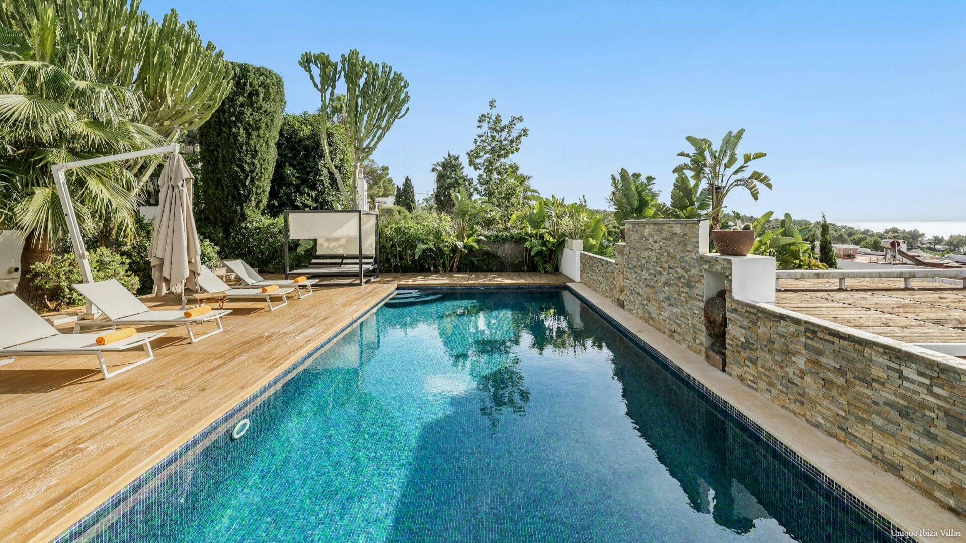 CASA MARISOL - 5 Bedrooms - Cap Martinet - Near Talamanca & Ibiza Town