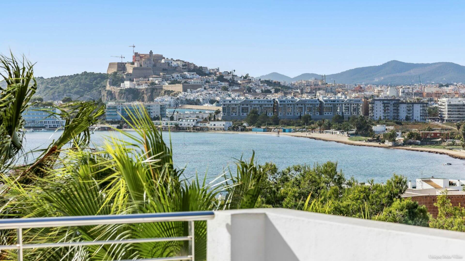 CASA MARISOL - 5 Bedrooms - Cap Martinet - Near Talamanca & Ibiza Town