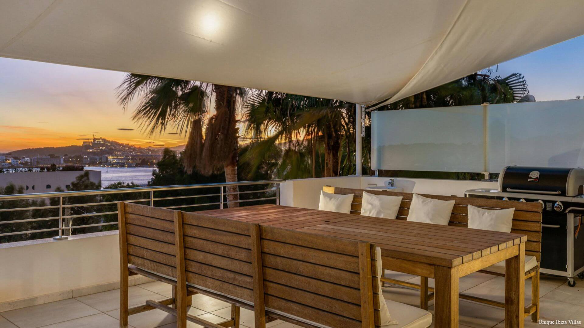 CASA MARISOL - 5 Bedrooms - Cap Martinet - Near Talamanca & Ibiza Town