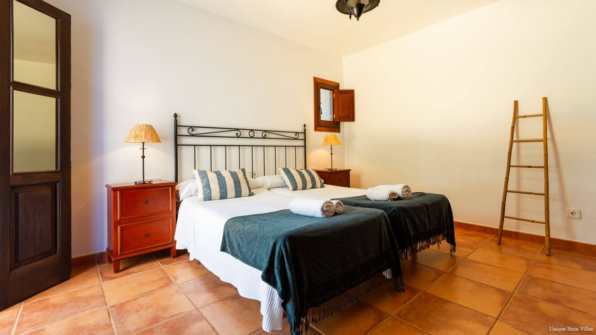  - VILLA CAN MIGUEL - 5 Bedrooms - San Miguel village 