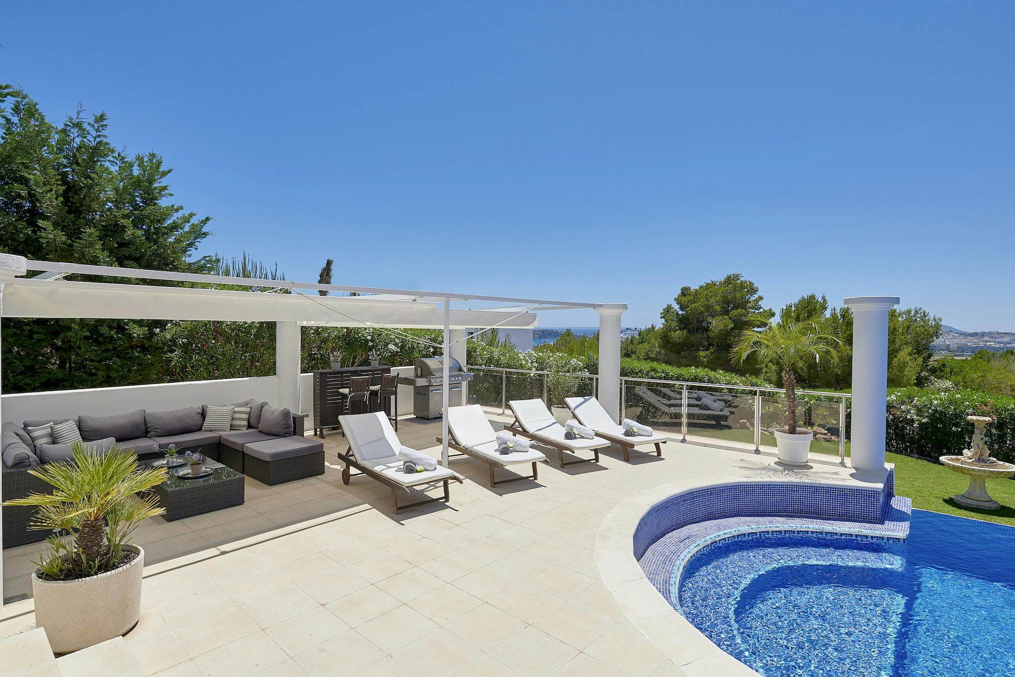  - VILLA CAN RIMBAU HEIGHTS - Can Besso Near Ibiza Town - 4+ Bedrooms