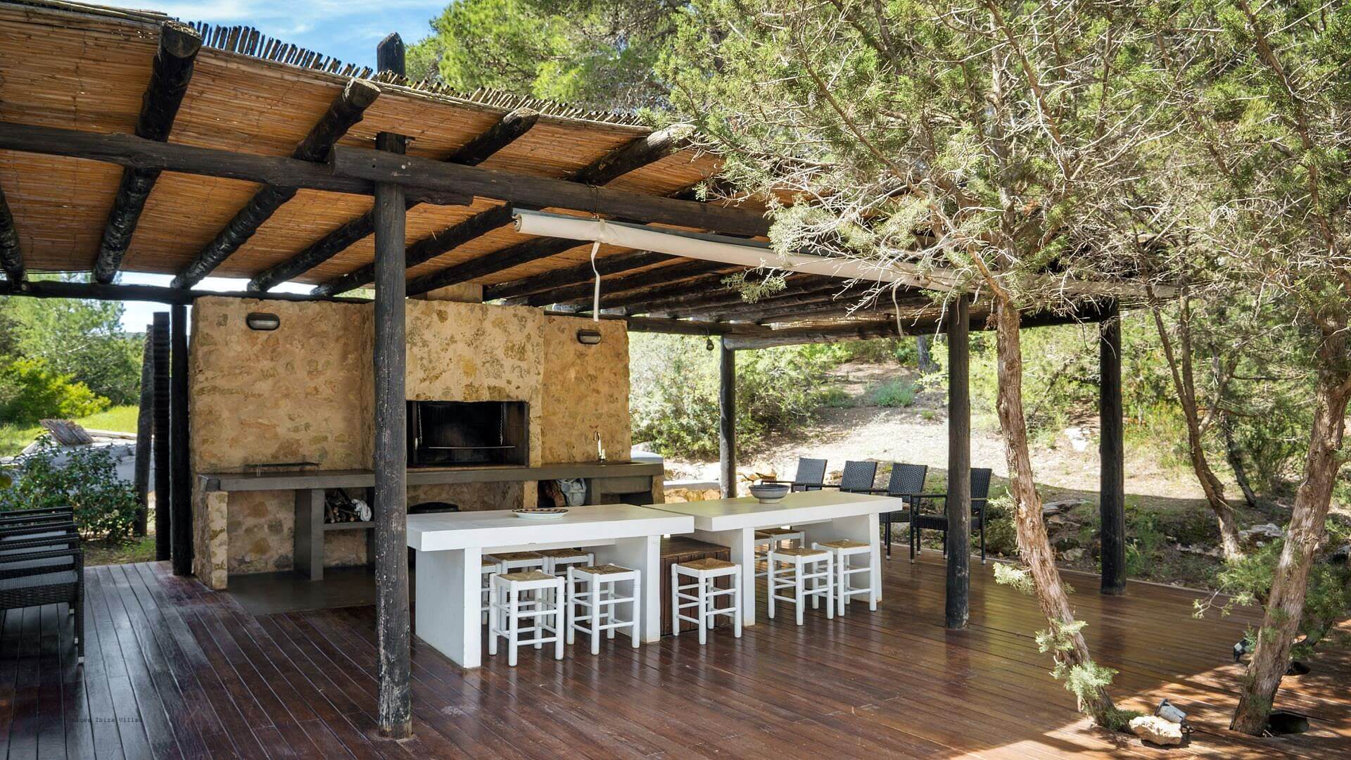 - VILLA CAN JONDAL - 6+ Bedrooms - Near Cala Jondal - Between Ibiza Town & San Jose/Sant Josep