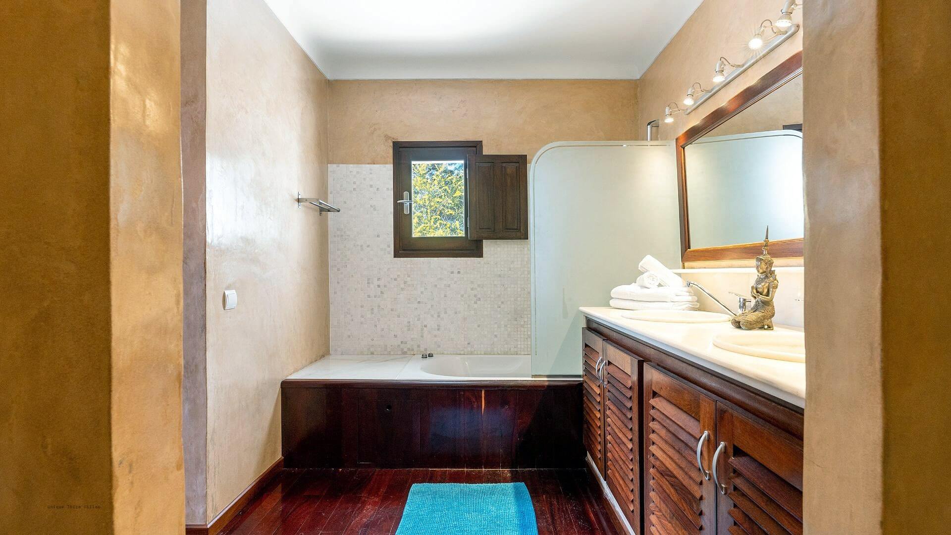  - VILLA CAN JONDAL - 6+ Bedrooms - Near Cala Jondal - Between Ibiza Town & San Jose/Sant Josep