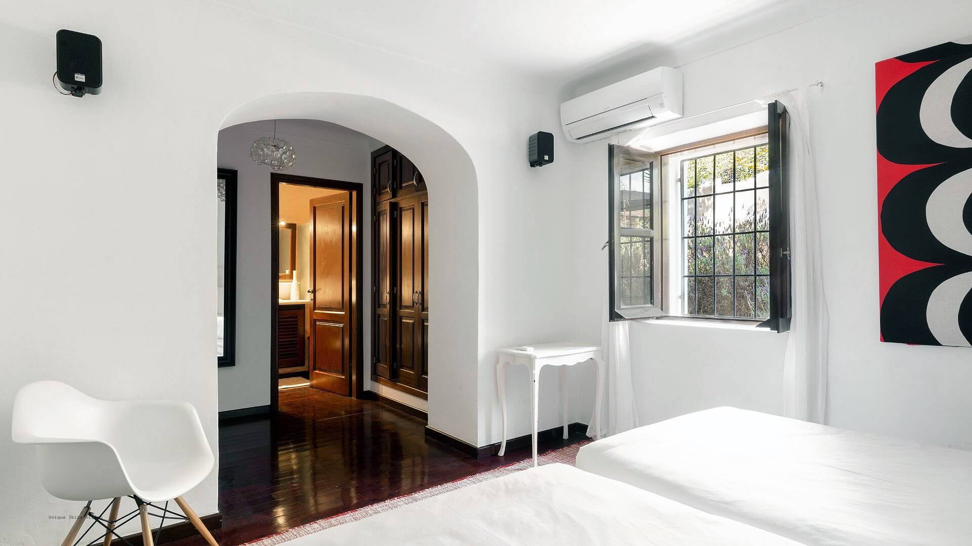  - VILLA CAN JONDAL - 6+ Bedrooms - Near Cala Jondal - Between Ibiza Town & San Jose/Sant Josep