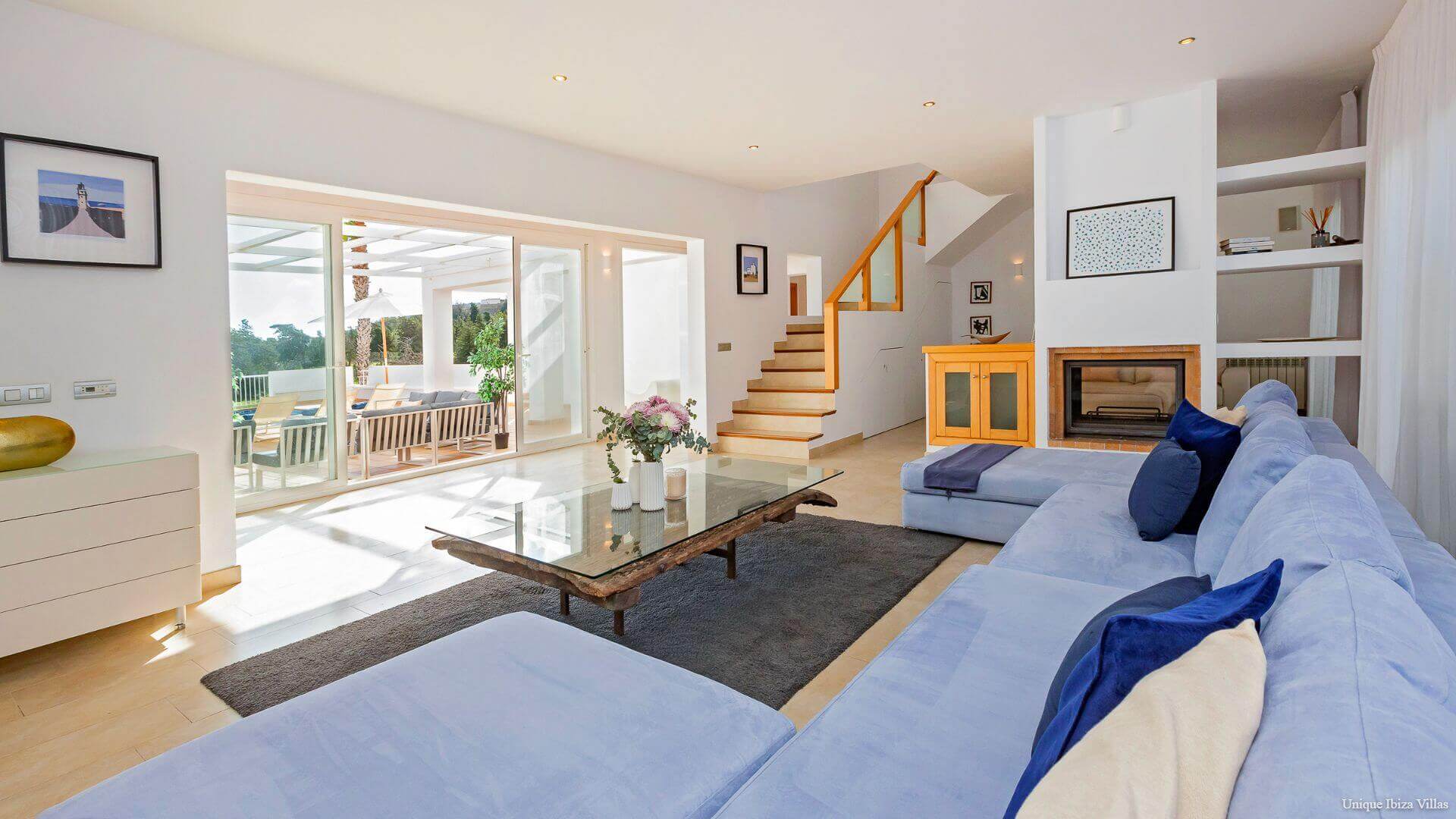  - VILLA STYLE - 5 Bedrooms - San Rafael