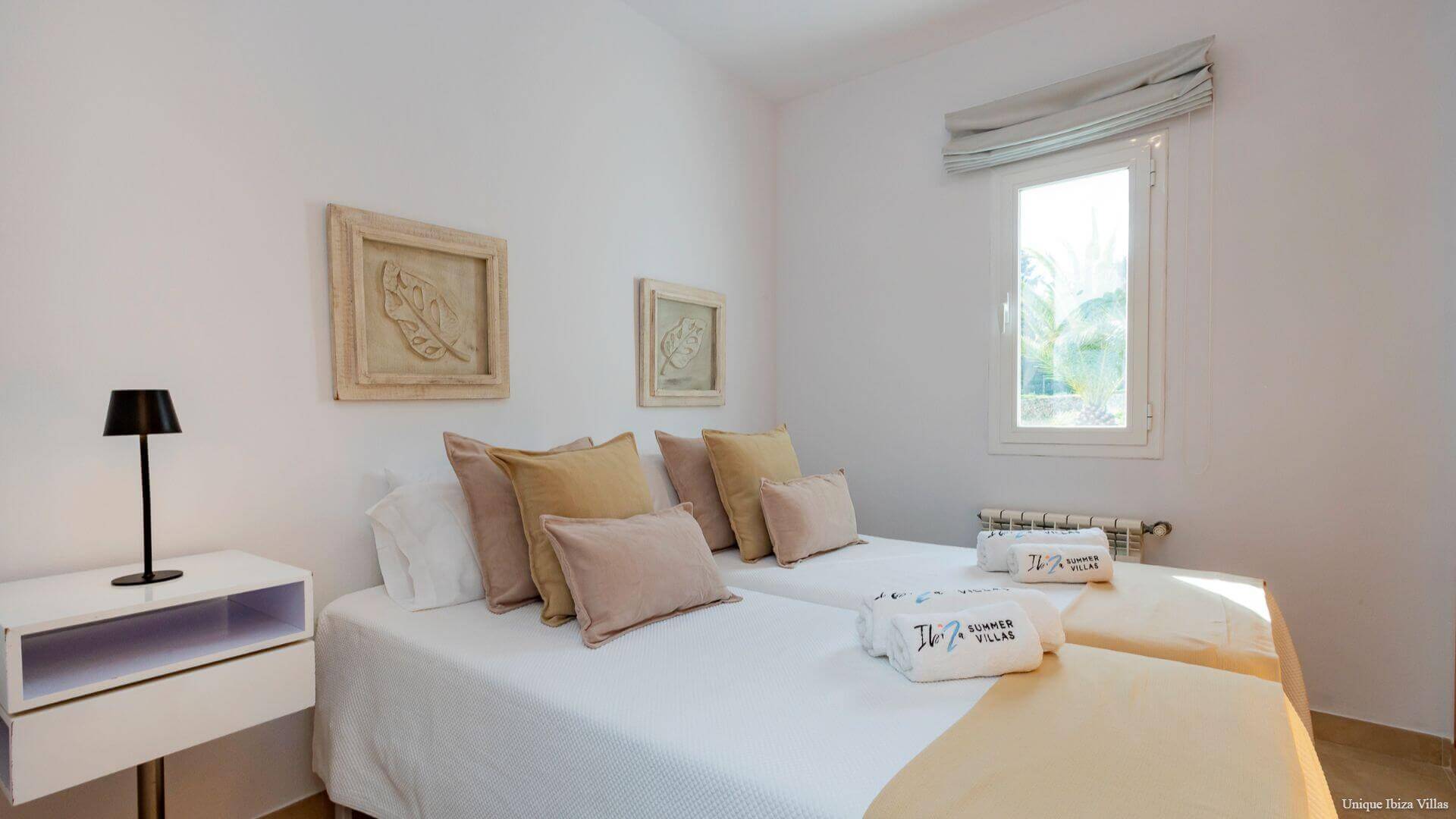  - VILLA STYLE - 5 Bedrooms - San Rafael