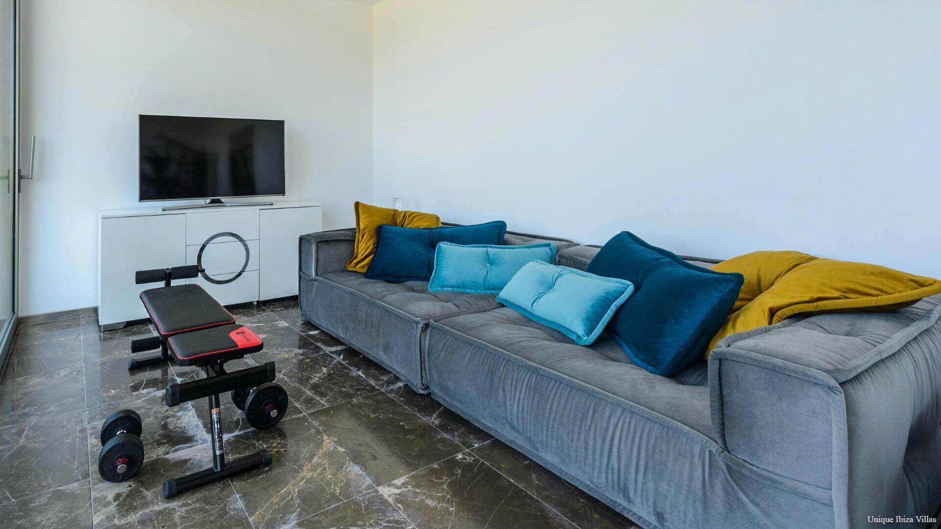  - Villa Minimsl - Roca Llisa