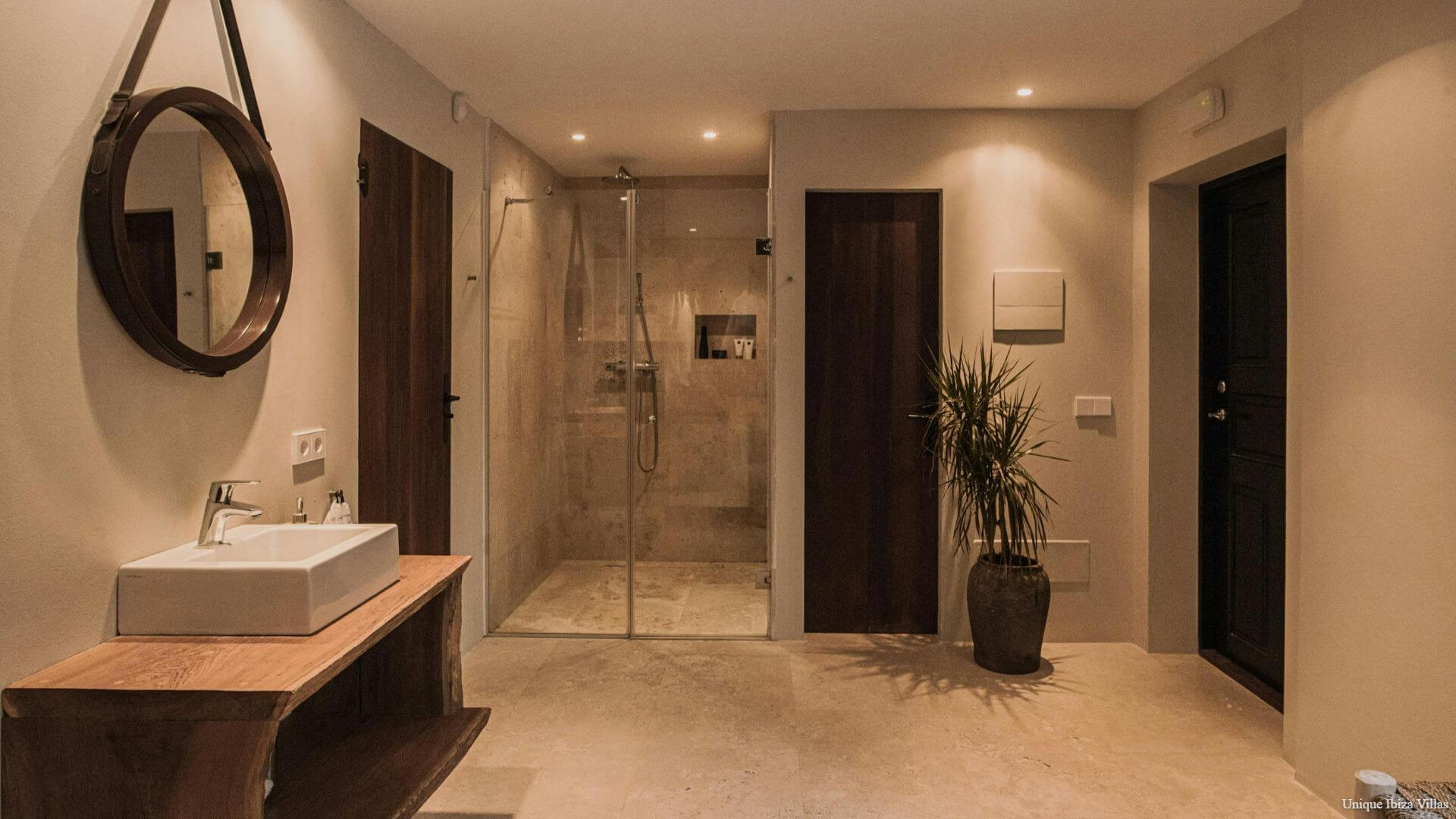  - VILLA ALLISON - 6 Bedrooms - Cap Martinet