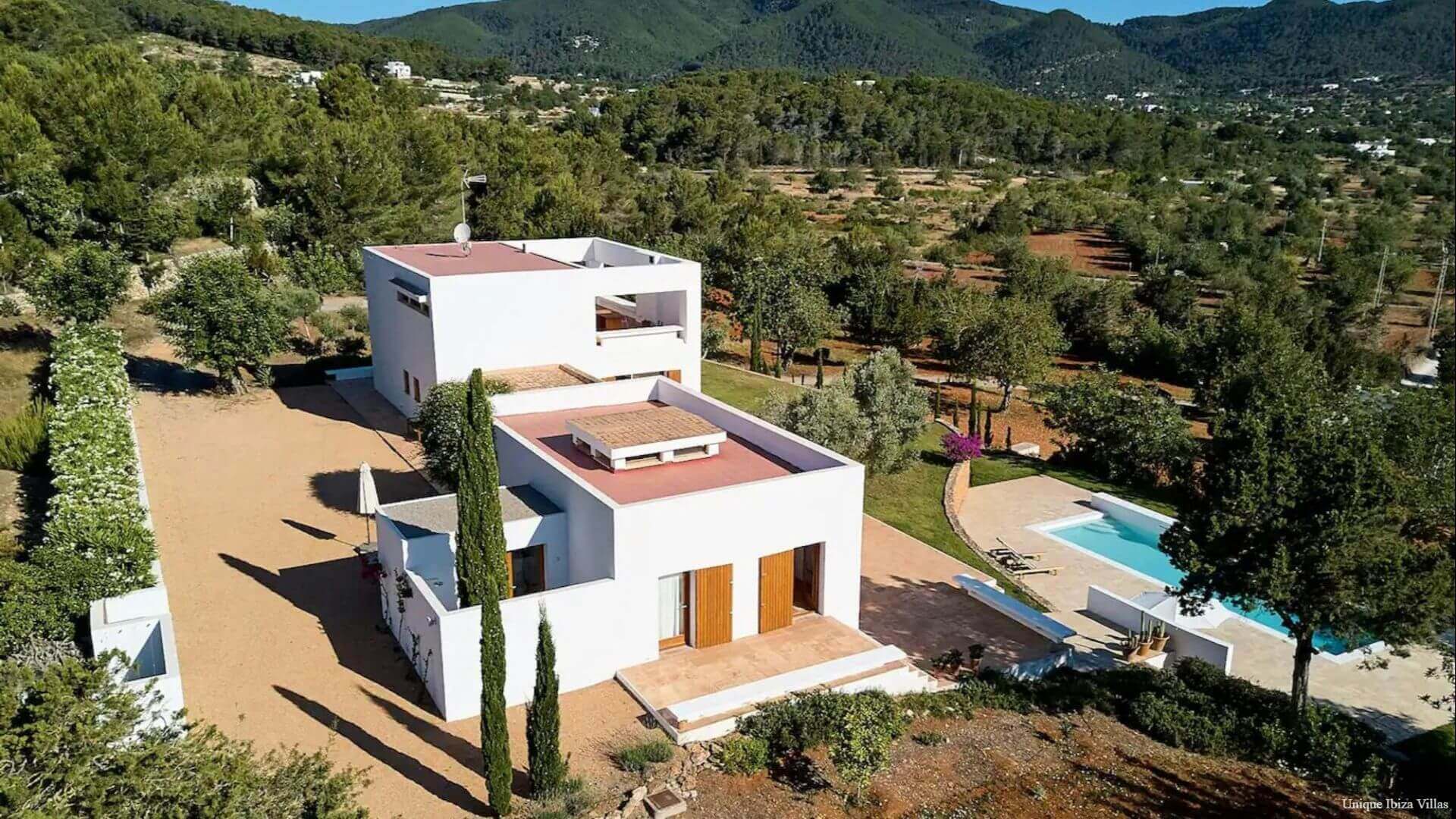 CAN PEREZ - 4 Bedrooms - San Carlos