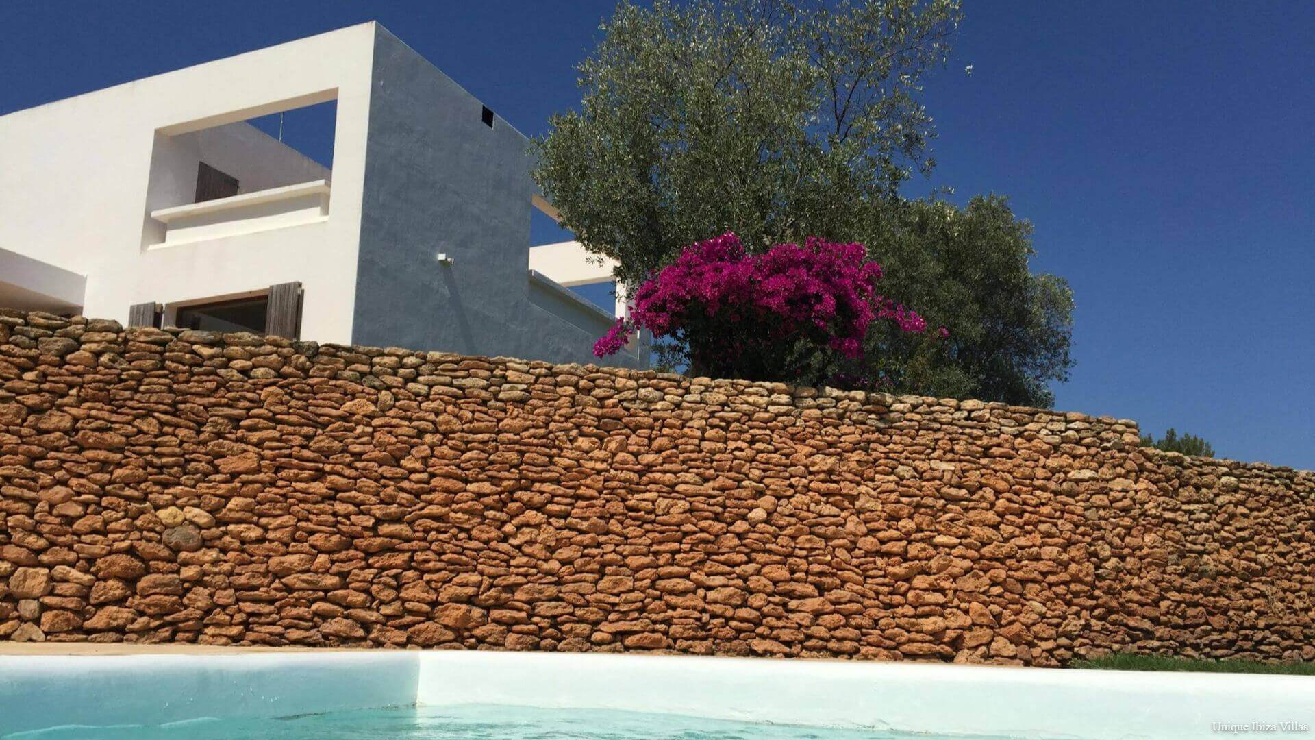 CAN PEREZ - 4 Bedrooms - San Carlos