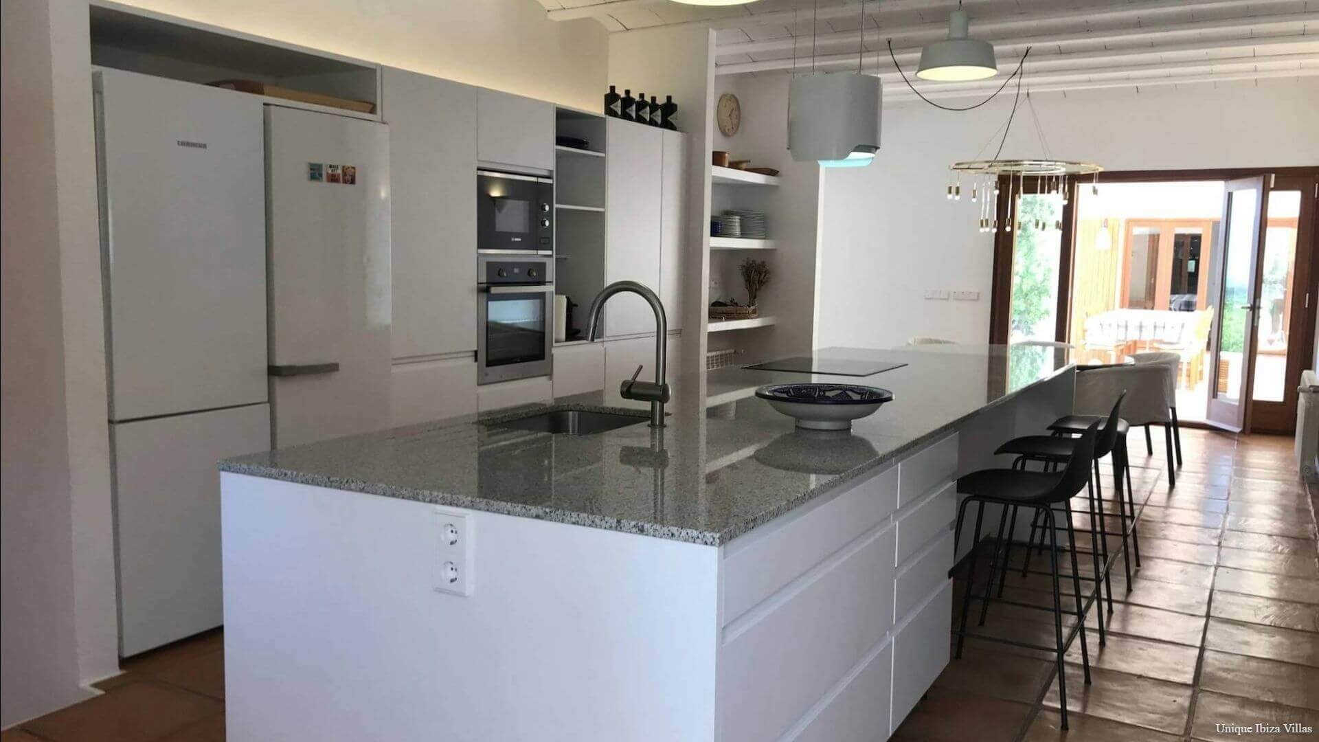 CAN PEREZ - 4 Bedrooms - San Carlos