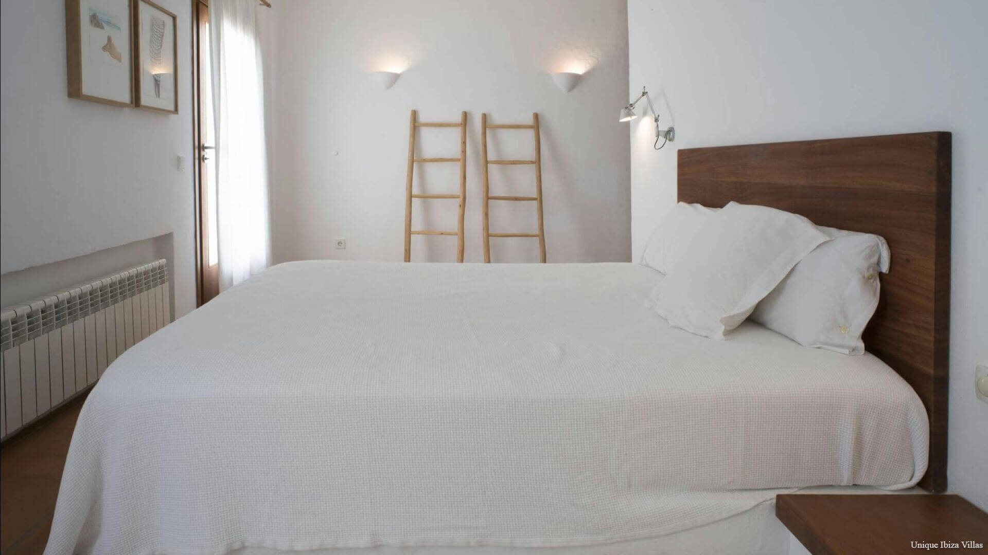 CAN PEREZ - 4 Bedrooms - San Carlos