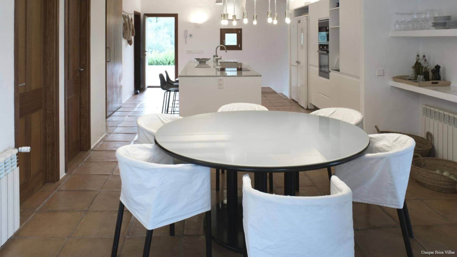 CAN PEREZ - 4 Bedrooms - San Carlos