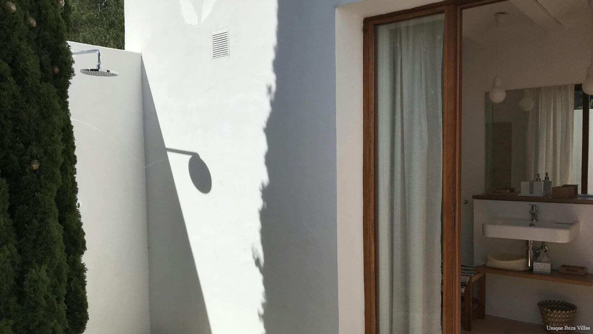 CAN PEREZ - 4 Bedrooms - San Carlos