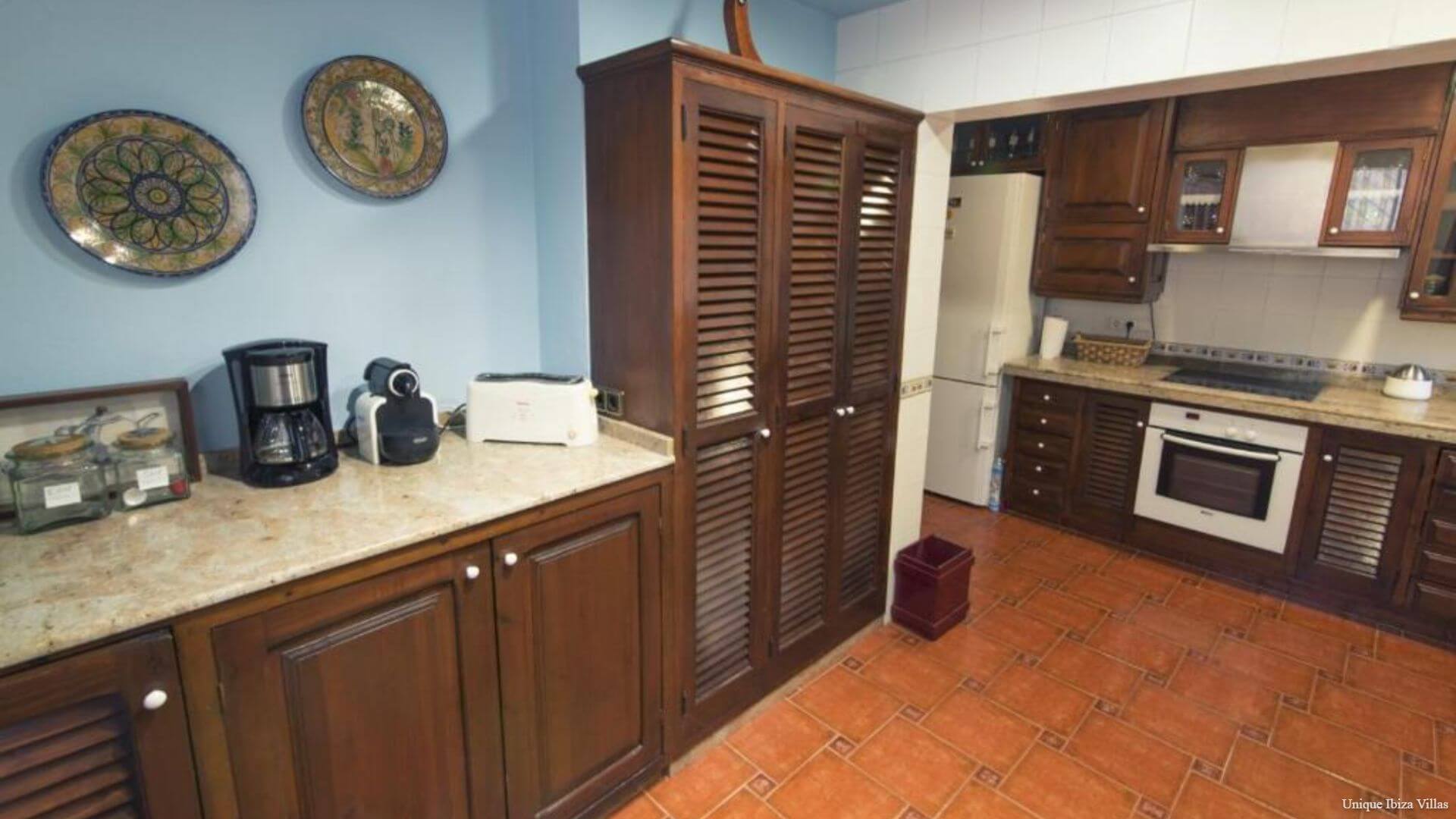 VILLA LUCIA  (Es Torrent - Near Cala Jondal, Porroig & Es Cubells)