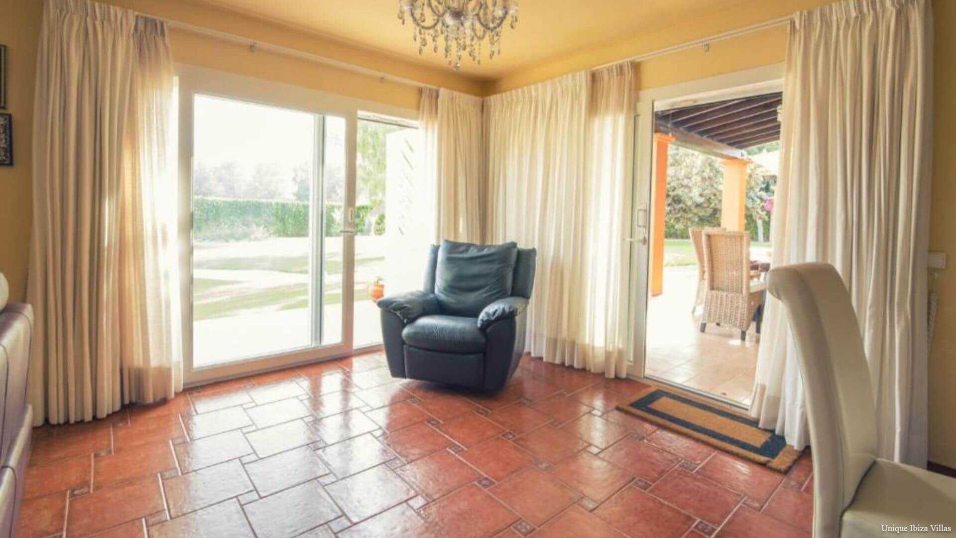 VILLA LUCIA  (Es Torrent - Near Cala Jondal, Porroig & Es Cubells)