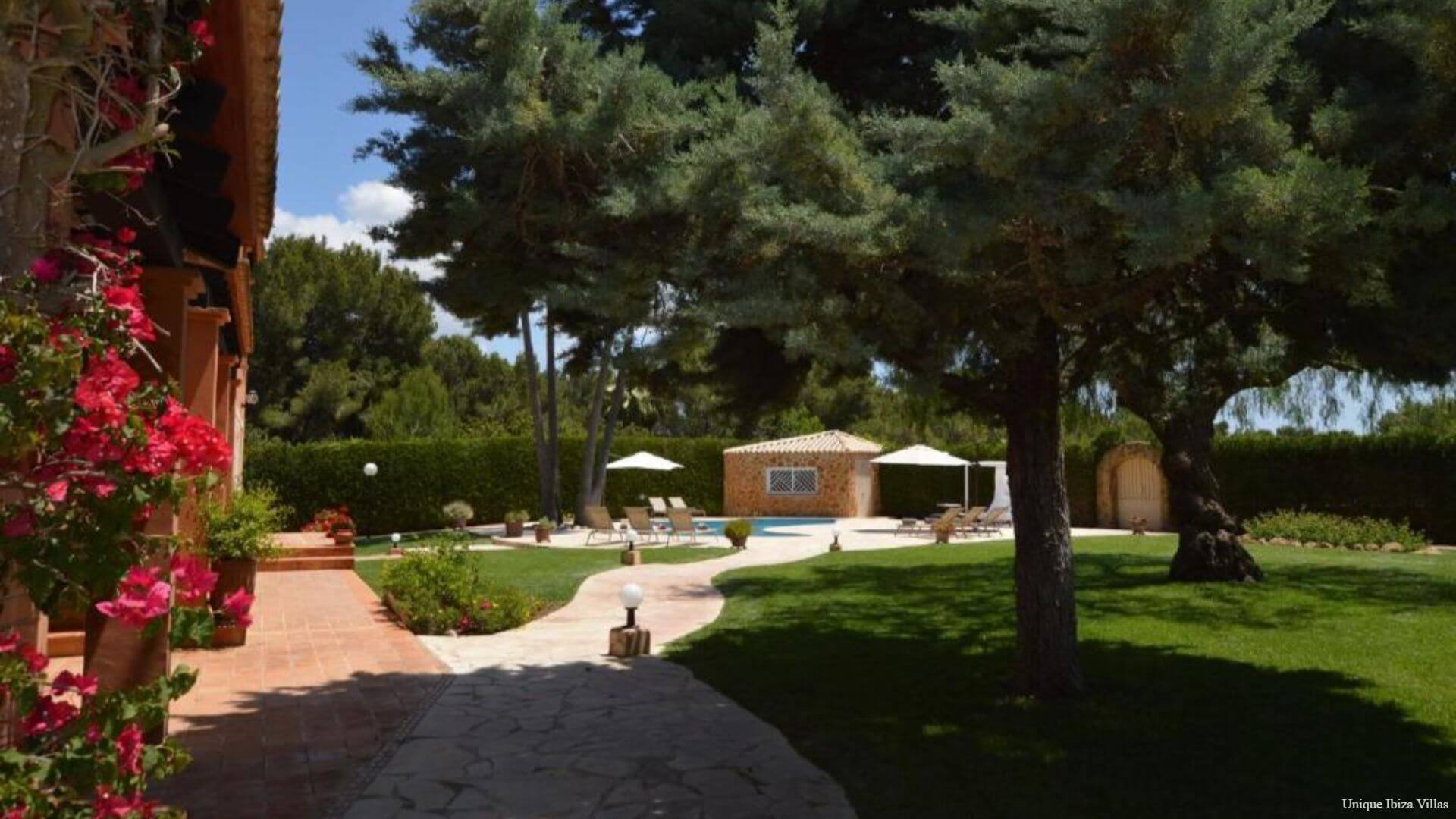 VILLA LUCIA  (Es Torrent - Near Cala Jondal, Porroig & Es Cubells)