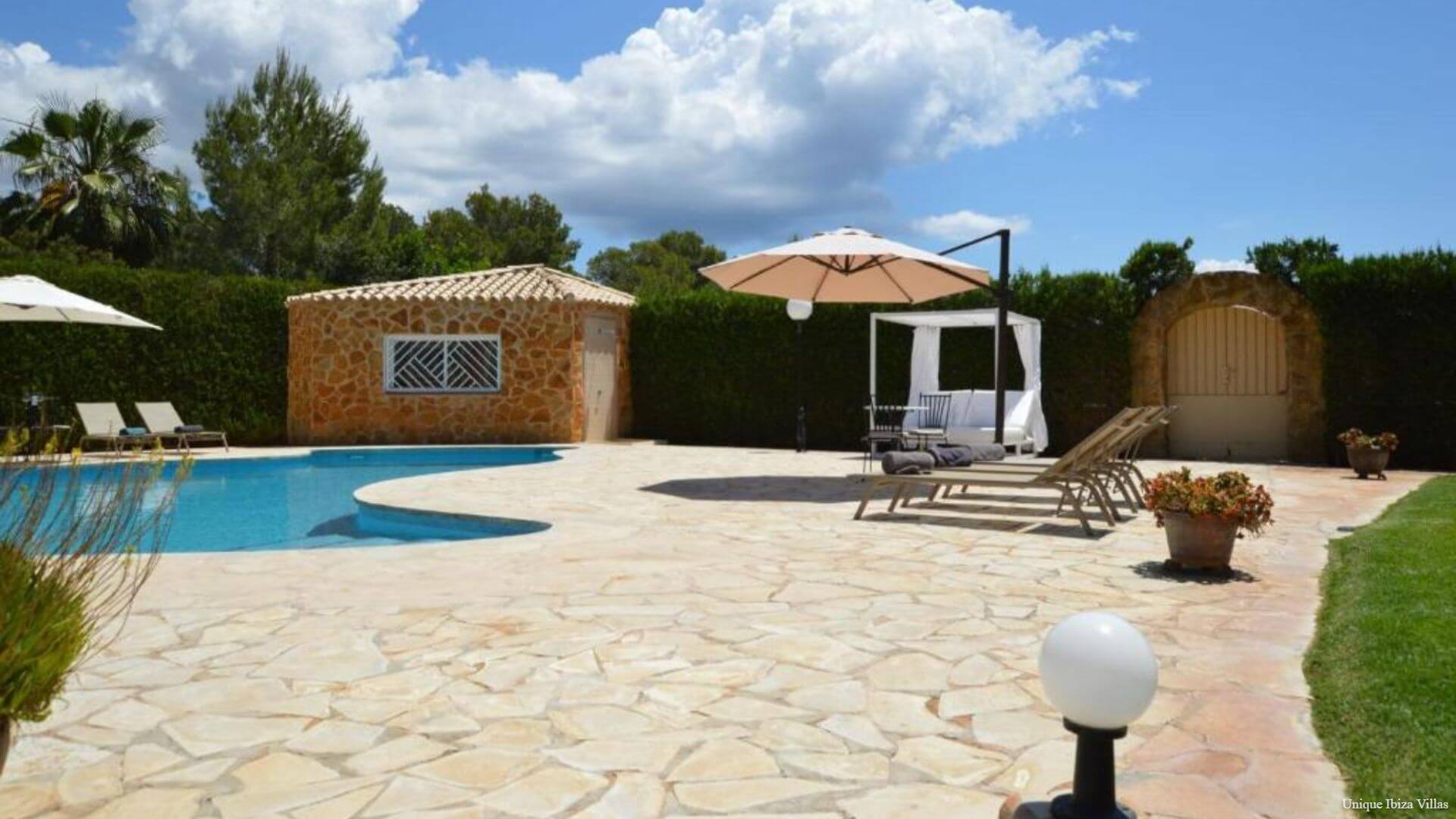 VILLA LUCIA  (Es Torrent - Near Cala Jondal, Porroig & Es Cubells)