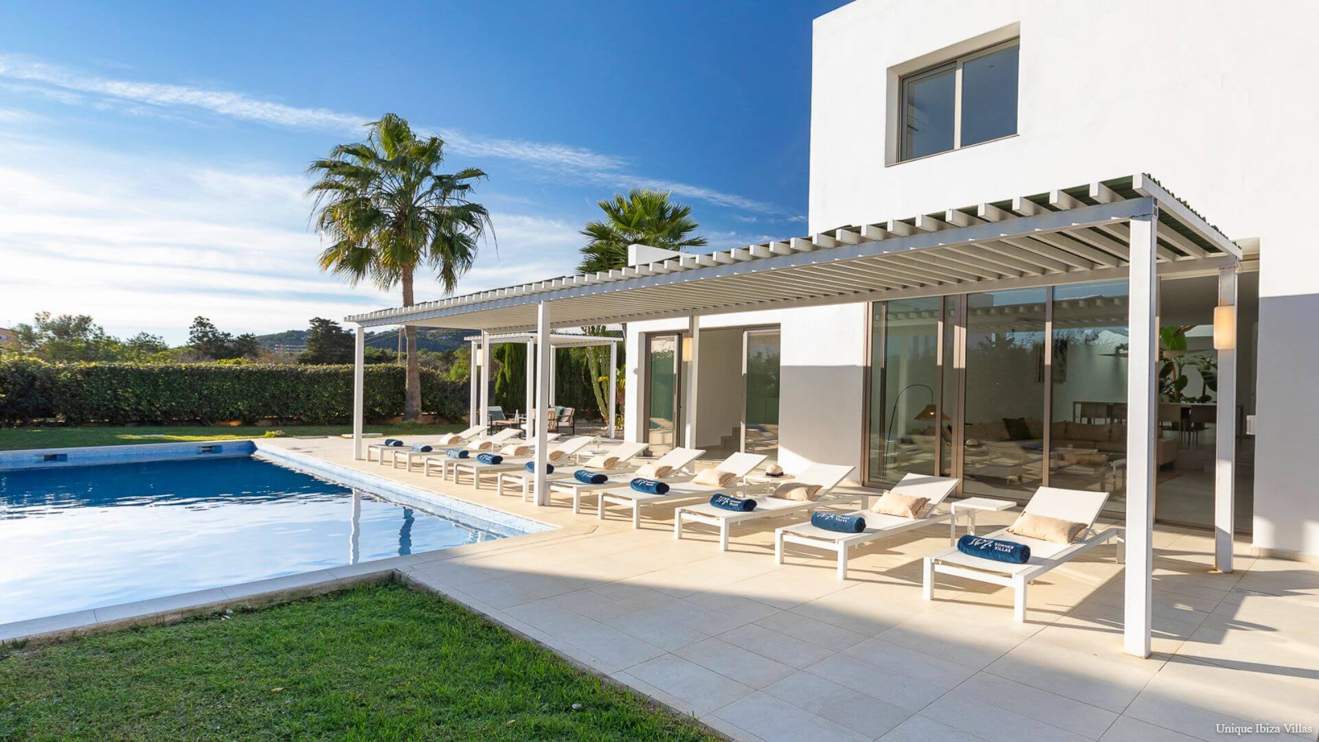 - VILLA GUARDIOLA - 5 Bedrooms