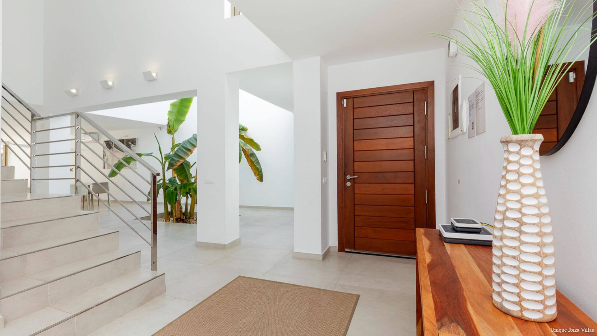 - VILLA GUARDIOLA - 5 Bedrooms